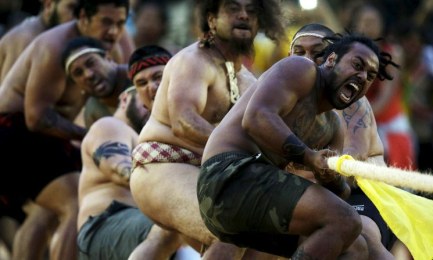 OLIMPIADI INDIGENE. Si sono svolte in Brasile a fine ottobre. Vi hanno partecipato 2000 atleti di 23 etnie. Che hanno gareggiato in specialità sconosciute e altre ben note