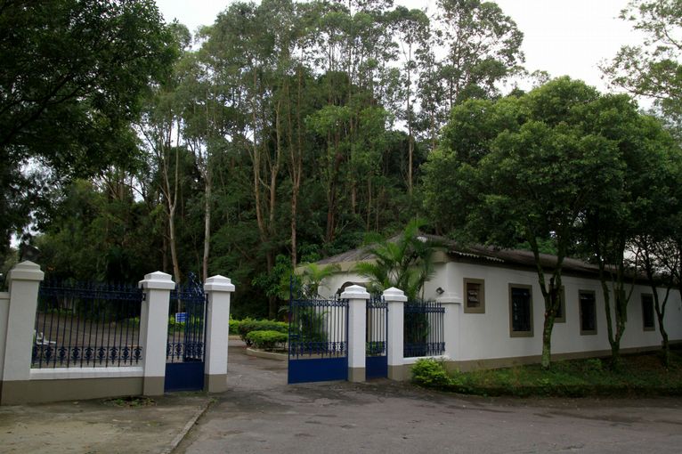 QUI ALLOGGERA’ IL PAPA IN BRASILE. L’ingresso della residenza São Joaquim a Rio de Janeiro, dove papa Francesco verrà ospitato nei giorni della GMG