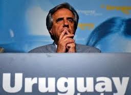 15 TESI CONTRO L’ABORTO DI UN PRESIDENTE SOCIALISTA. Tabaré Vazquez vetò la legge durante la sua presidenza e si dimise dal partito