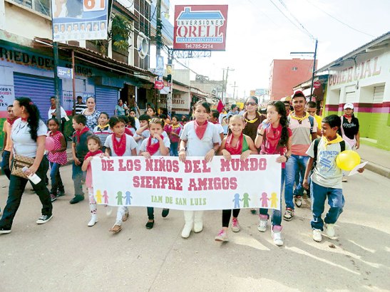QUERIDO PAPA TI SCRIVO. Ventimila lettere di bambini dell’Honduras in viaggio verso Roma