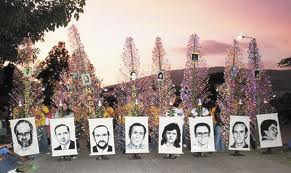 Manifestación en recuerdo de los jesuitas asasinados