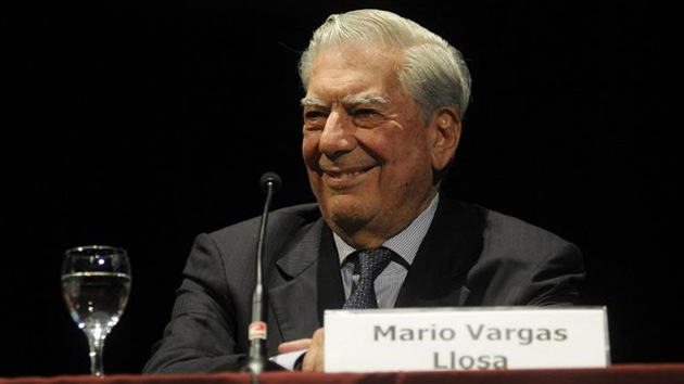 VARGAS LLOSA A TUTTO CAMPO. Lo scrittore peruviano plaude alla liberalizzazione della droga in Uruguay e bacchetta due cardinali chiedendo la loro rimozione VARGAS LLOSA A TUTTO CAMPO. Lo scrittore peruviano plaude alla liberalizzazione della droga in Uruguay e bacchetta due cardinali chiedendo la loro rimozione