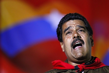 CHAVISTI IN FUGA DA MADURO. Si assottiglia l’area di sostegno del presidente venezuelano