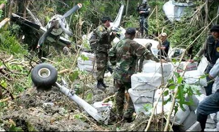 ORDINE DI ABBATTIMENTO. Aumentano i paesi latinoamericani che autorizzano le forze aeree a far fuoco su velivoli illegali ORDINE DI ABBATTIMENTO. Aumentano i paesi latinoamericani che autorizzano le forze aeree a far fuoco su velivoli illegali