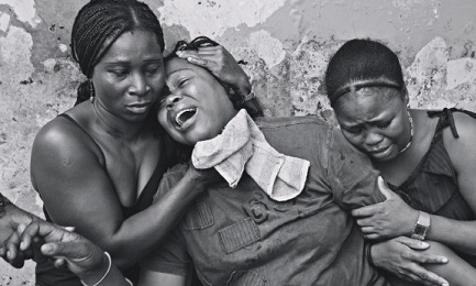 L’ORA DELLE VITTIME. La guerriglia colombiana riconosce le proprie responsabilità, e spinge il negoziato con il governo verso l’accordo finale L’ORA DELLE VITTIME. La guerriglia colombiana riconosce le proprie responsabilità, e spinge il negoziato con il governo verso l’accordo finale