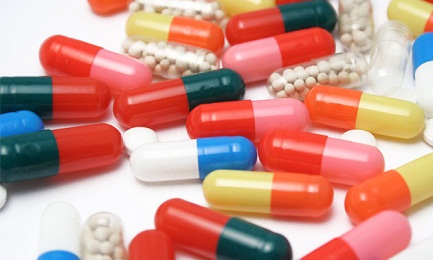 BRASILE. L’INDUSTRIA FARMACEUTICA EMIGRA A CUBA. Il paese sudamericano stabilirà nell’isola industrie farmaceutiche per la produzione di sostanze generiche di base BRASILE. L’INDUSTRIA FARMACEUTICA EMIGRA A CUBA. Il paese sudamericano stabilirà nell’isola industrie farmaceutiche per la produzione di sostanze generiche di base