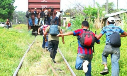 FOCUS SUI MIGRANTI. Inizia la visita del cardinale Parolin in Messico. Emigrazione e sviluppo al centro delle discussioni con i governi della regione
