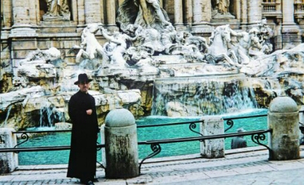 MONS. ROMERO. ANCHE LA DESTRA LO RIABILITA? Il partito ARENA muove i primi passi verso una revisione storica. Un appello a portarla a termine con coraggio MONS. ROMERO. ANCHE LA DESTRA LO RIABILITA? Il partito ARENA muove i primi passi verso una revisione storica. Un appello a portarla a termine con coraggio