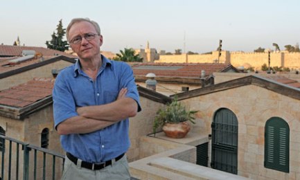 DAVID GROSSMAN: IL POTERE DELL’AMICIZIA. In un’intervista telefonica al mensile messicano “Letras Libres” lo scrittore israeliano racconta Gran Cabaret