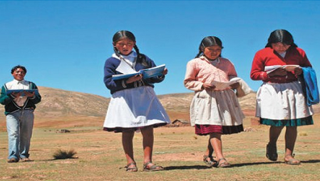 BOLIVIA. PRIORITA’ ALL’EDUCAZIONE. Evo Morales raddoppia il finanziamento dello stato alle scuole. L’Ecuador al primo posto in America Latina