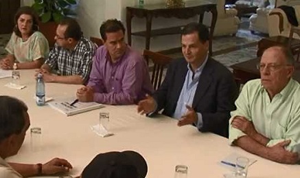COSI’ E’ COMINCIATO TUTTO. La rivista colombiana Semana rivela particolari inediti dell’inizio dei negoziati con le FARC. Il processo iniziato tre anni fa entra nella sua tappa definitiva