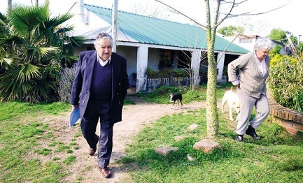 CENTO RIFUGIATI SIRIANI A CASA MÚJICA. L’ex presidente dell’Uruguay apre le porte della propria residenza estiva a orfani della Siria in fuga dalla guerra