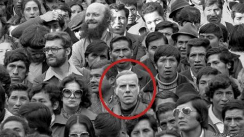 Luis Espinal in una manifestazione di minatori e operai nel 1979/ Foto: BBC Mundo