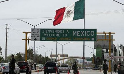 Posto di controllo al confine di Ciudad Juarez
