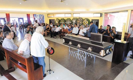 IN MORTE DI UN GESUITA. Quella di Fernando Cardenal è una vita spesa per il Nicaragua. Con lui scompare uno degli alfabetizzatori più grandi dell’America Latina
