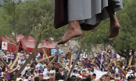 IL MESSICO IN DIECI TESI. Quale cattolicesimo incontrerà Papa Francesco? Il ruolo di frontiera tra Stati Uniti e America del Sud