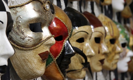 POLITICA DI CARTAPESTA. Le trasformazioni in corso in America Latina e le costanti storiche. Il Papa parlerà al Messico con un occhio a tutto il continente