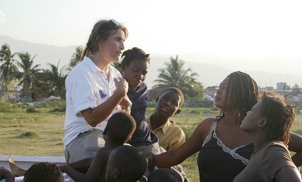 HAITI. L’ULTIMO DEGLI ULTIMI. Di crisi in crisi, aspettando Papa Francesco. Intervista a Fiammetta Cappellini, dell’organizzazione non governativa italiana AVSI