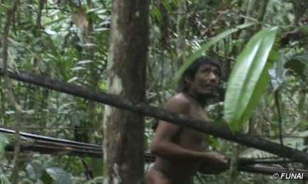 BUONE NOTIZIE. GLI ULTIMI KAWAHIVA HANNO UN FUTURO. La campagna di Survival International per salvare la tribù amazzonica dal genocidio ha dato risultati BUONE NOTIZIE. GLI ULTIMI KAWAHIVA HANNO UN FUTURO. La campagna di Survival International per salvare la tribù amazzonica dal genocidio ha dato risultati