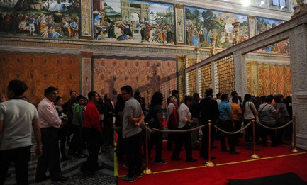 SUCCESSO DELLA CAPPELLA SISTINA MESSICANA. IN CODA PER VEDERE LA COPIA. La replica nella antica capitale azteca sta superando in visitanti l’originale vaticano