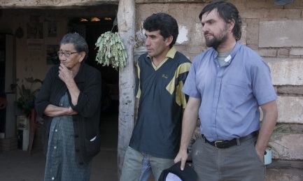 ARGENTINA. PAROLE COME PALLOTOLE. Il sacerdote “villero” Pepe di Paola denuncia “Una campagna contro il Papa incentivata da mezzi di comunicazione di grande potere” ARGENTINA. PAROLE COME PALLOTOLE. Il sacerdote “villero” Pepe di Paola denuncia “Una campagna contro il Papa incentivata da mezzi di comunicazione di grande potere”