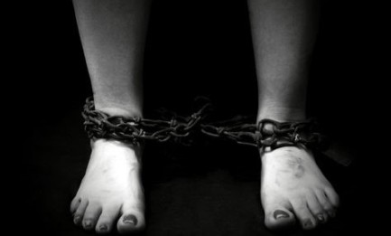 LA BOLIVIA ALZA IL LIVELLO DI GUARDIA SUL FENOMENO DELLA TRATTA. Quasi duemila casi registrati in 4 anni. Solo 12 sentenze di condanna