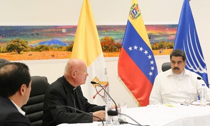 PRELIMINARI DI DIALOGO IN VENEZUELA. Inaugurato il tavolo tra governo e opposizione. Con alcune assenze. Il team vaticano si allarga PRELIMINARI DI DIALOGO IN VENEZUELA. Inaugurato il tavolo tra governo e opposizione. Con alcune assenze. Il team vaticano si allarga