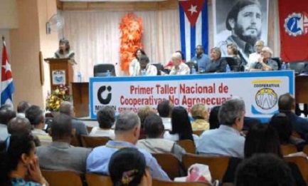 CUBA. A SCUOLA DI COOPERATIVISMO. Il governo registra quasi 400 cooperative attive, e convoca il Primo laboratorio nazionale sulle cooperative non agropecuarie