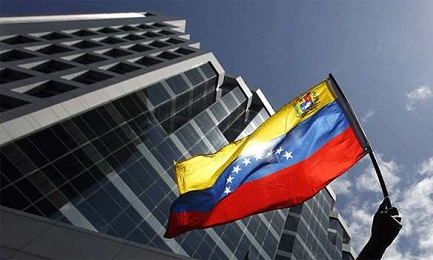 DIALOGO, NONOSTANTE TUTTO. L’inviato del Papa in Venezuela Claudio Maria Celli parla del futuro dei colloqui tra governo e opposizione. Il 13 gennaio nuovo round (si spera) DIALOGO, NONOSTANTE TUTTO. L’inviato del Papa in Venezuela Claudio Maria Celli parla del futuro dei colloqui tra governo e opposizione. Il 13 gennaio nuovo round (si spera)