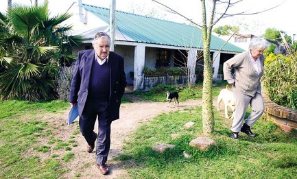 José “Pepe” Mujica con la moglie, la senatrice Lucía Topolansky