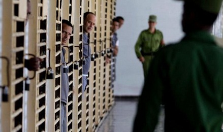 PENA DI MORTE IN AMERICA LATINA. Abolita, ma non ovunque. A Cuba c’è ancora, ma non se ne parla. Ammessa in Perù, Brasile, Guatemala e Cile, anche se non viene eseguita