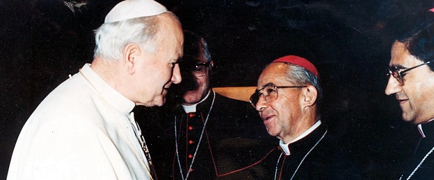 Il futuro beato con Giovanni Paolo II