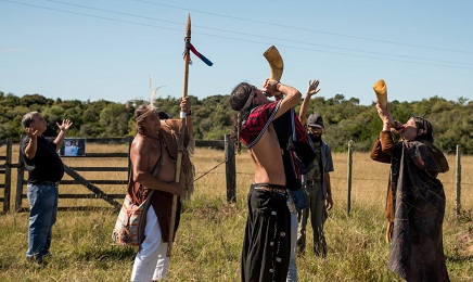 Ancora oggi i charrúas suonano trombe per annunciare che si avvicina un pericolo (Foto Pablo Albarenga)