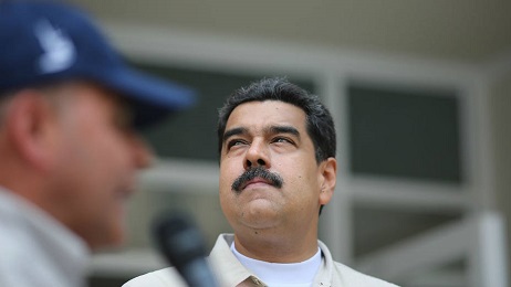 NICOLÁS MADURO FA L’ESEGETA DI PAPA FRANCESCO. Come ti trasformo il messaggio pasquale sul Venezuela…
