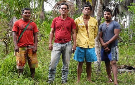 I Guardiani Guajajara nel nord-est dell'Amazzonia brasiliana (Foto Survival)