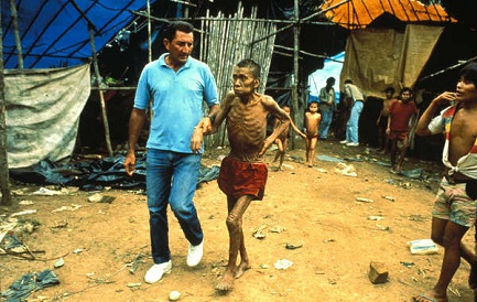 In passato le epidemie hanno ucciso il 20 per cento degli Yanomami in Brasile (Foto Antonio Ribeiro-Survival)