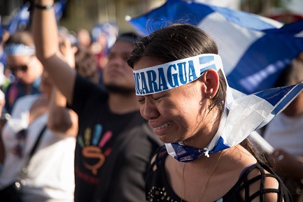 NICARAGUA. MORIRE A 17 ANNI, IERI COME OGGI. Lo scrittore Sergio Ramírez ricorda il massacro della Guardia Nazionale ordinato da Somoza nel luglio del 1953