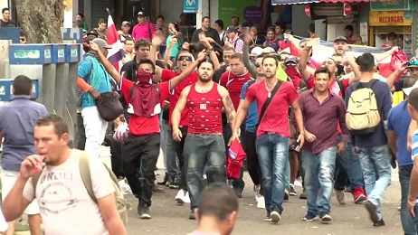 Una protesta in Costa Rica contro emigranti del Nicaragua