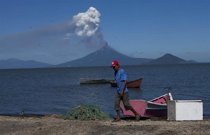 Il vulcano Momotombo, nelle vicinanze di Managua